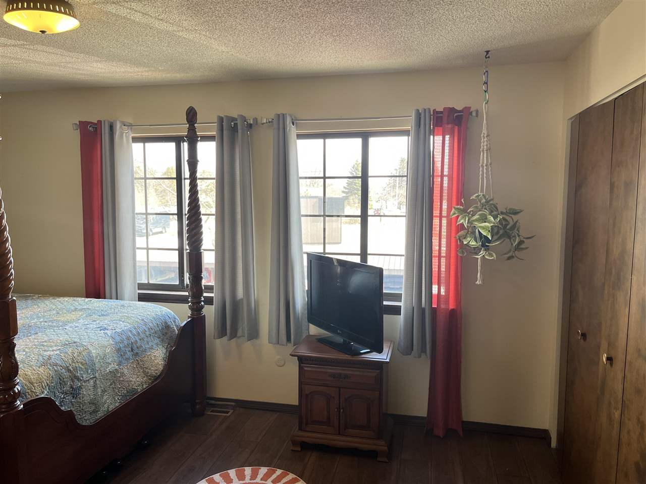 735 #9 Petoskey Avenue Unit: 9
