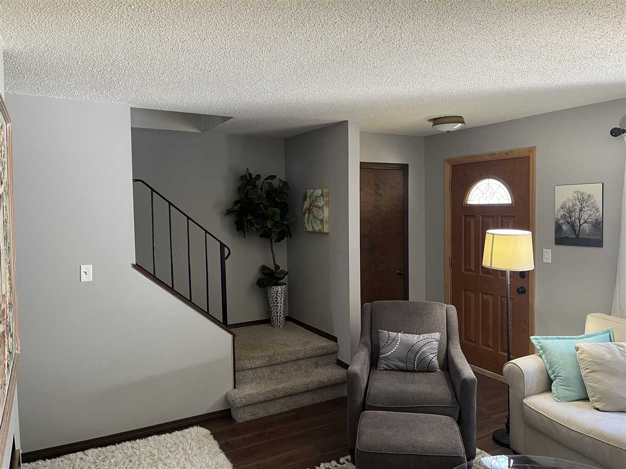 735 #9 Petoskey Avenue Unit: 9
