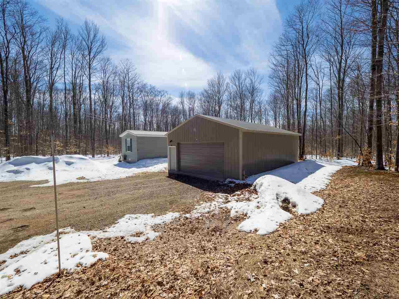 3827 Valley Road