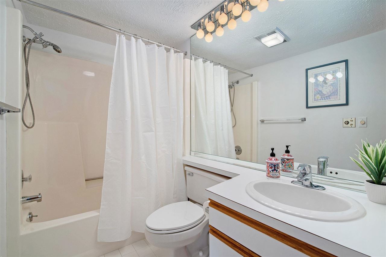 3400 S Lakeside Dr #52