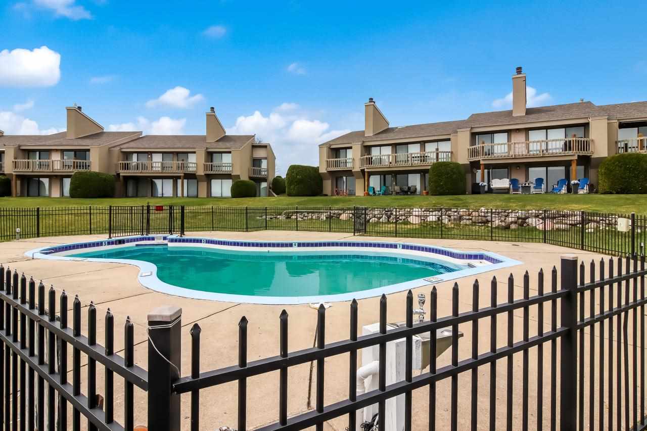 1018 Marina Bluff Drive