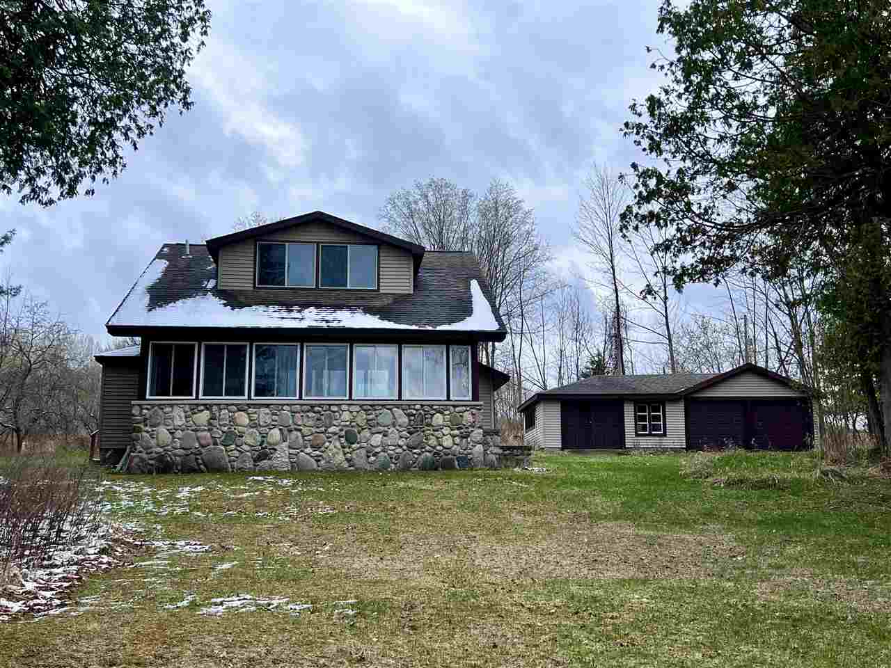 4300 Lakeshore Road