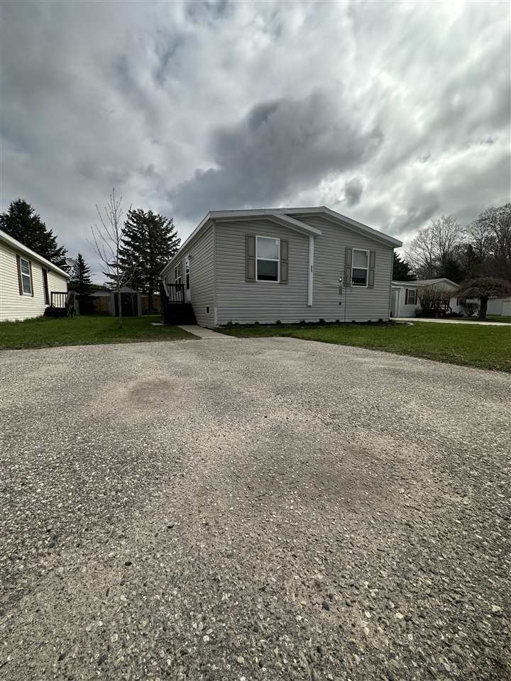 06685 N M-66 Highway