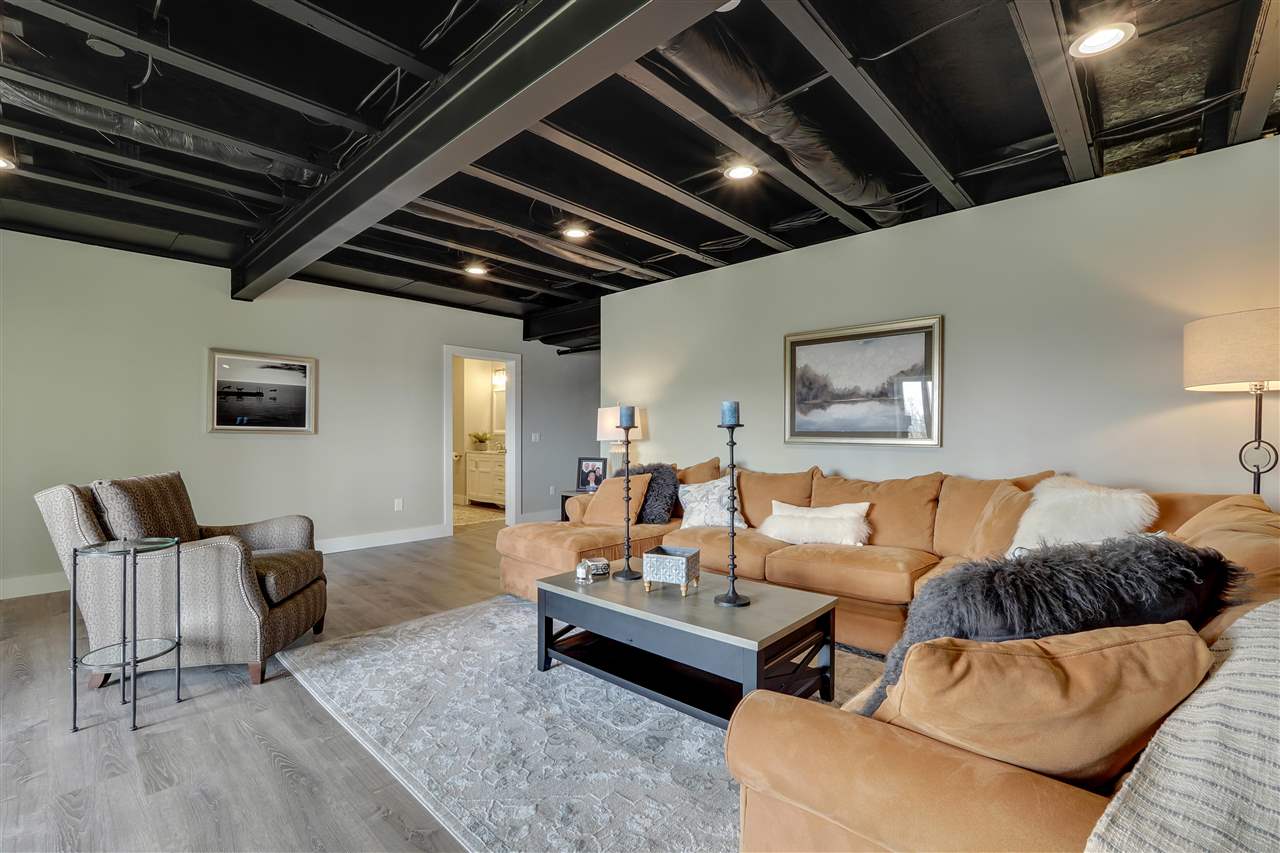 1038 Timber Pass