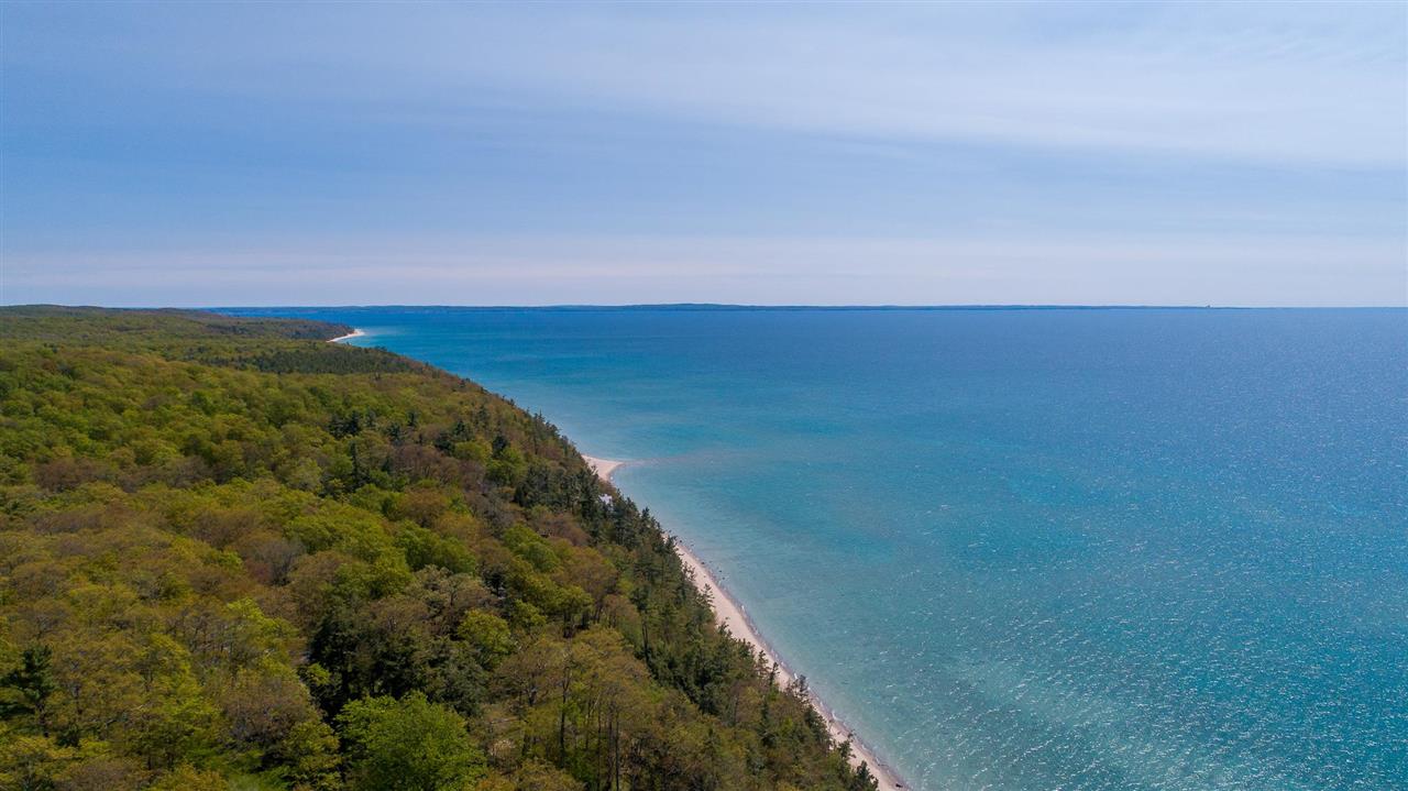 1790* S Lake Shore Drive