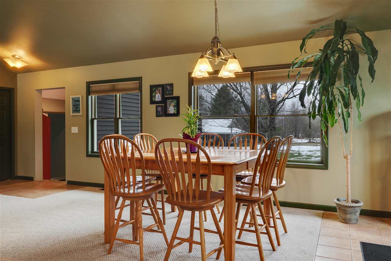 10498 Fallbrook Court