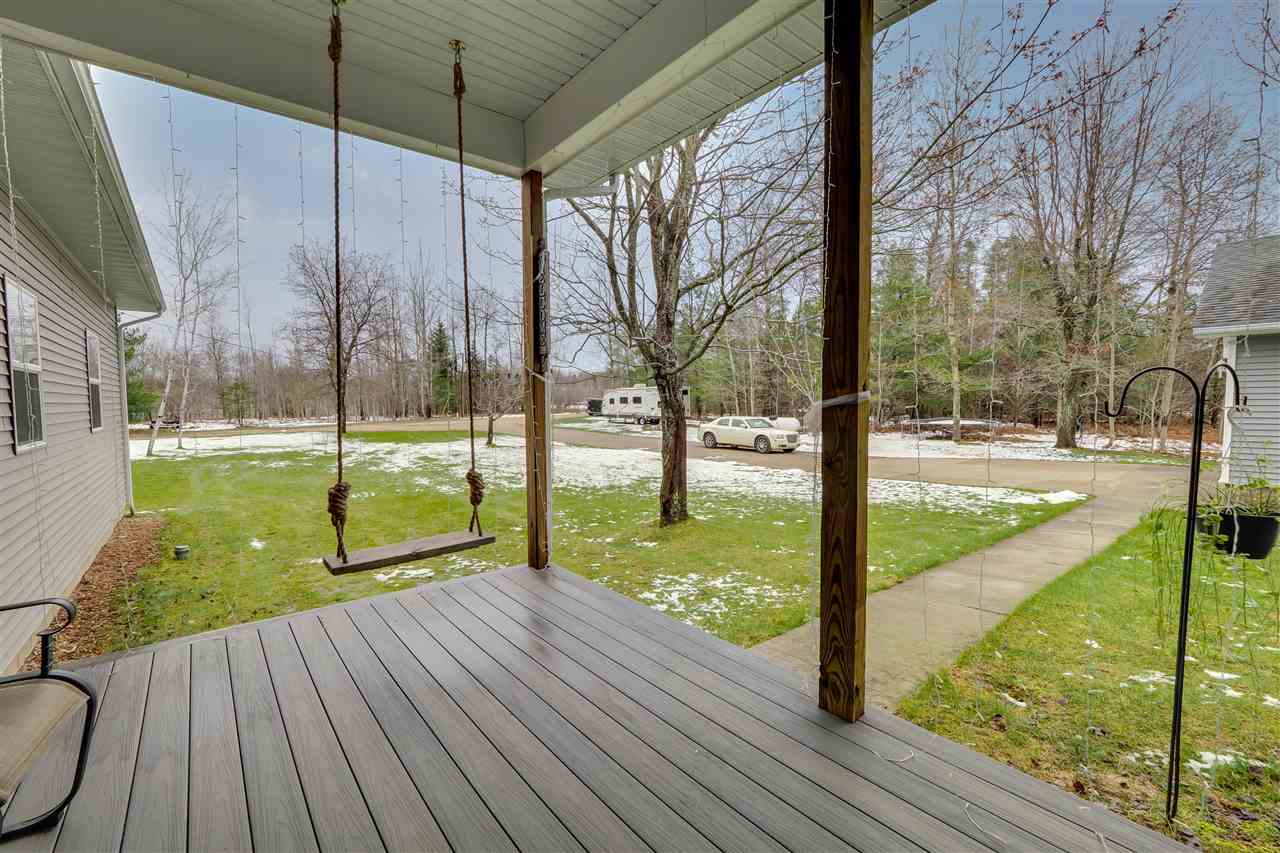 10498 Fallbrook Court