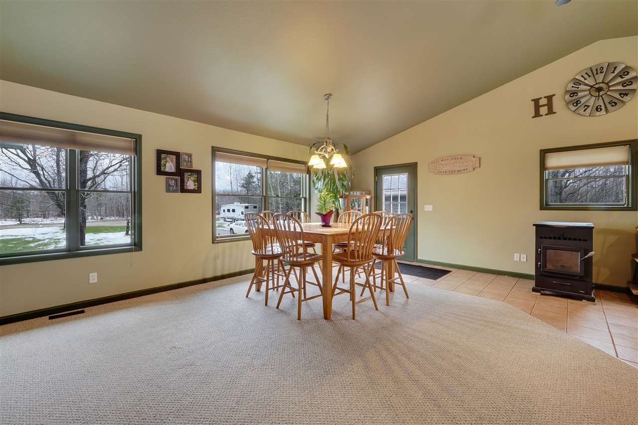 10498 Fallbrook Court