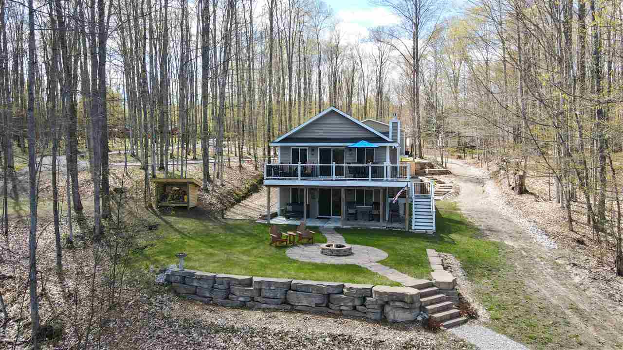 05072 Six Mile Lake Road