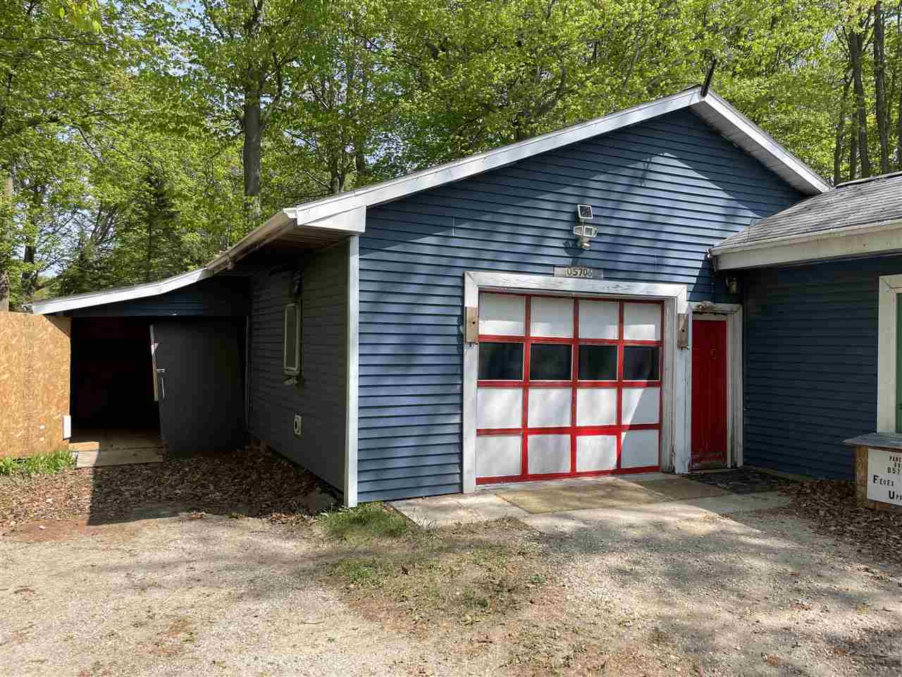 5706 Loeb Road