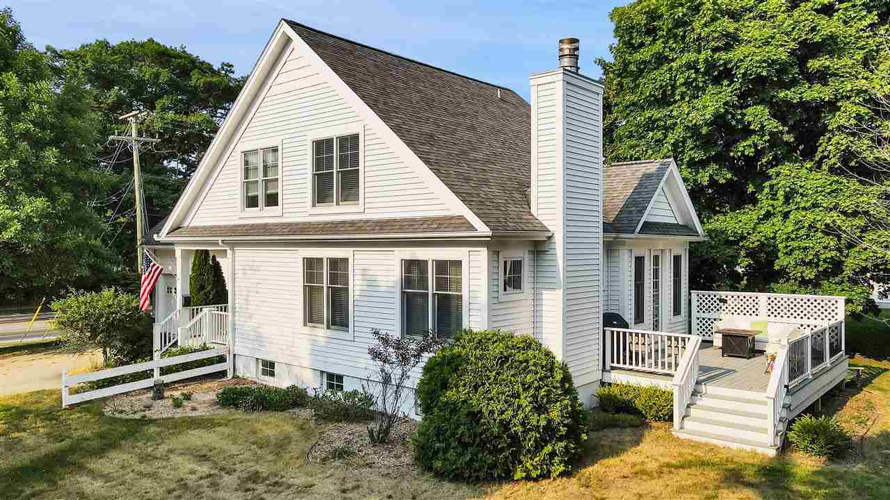 214 Lewis Street