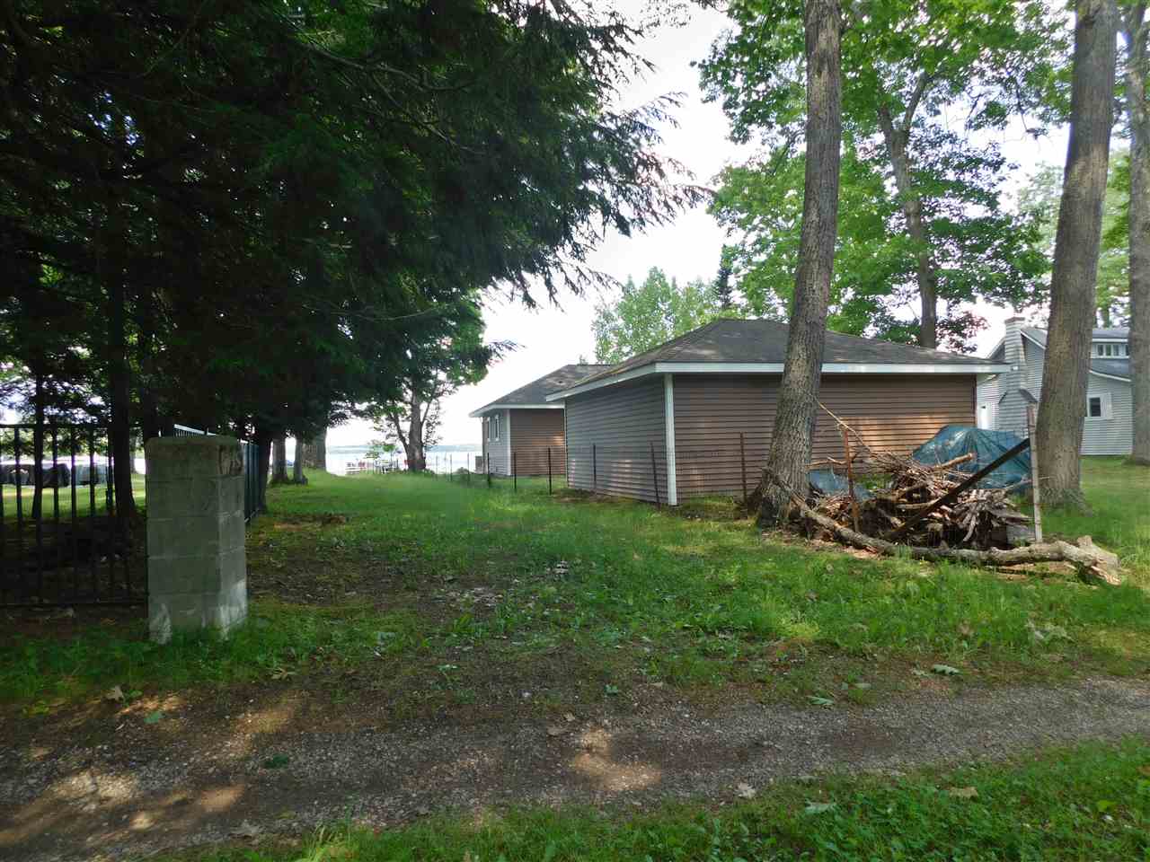 7084 Bryant Road