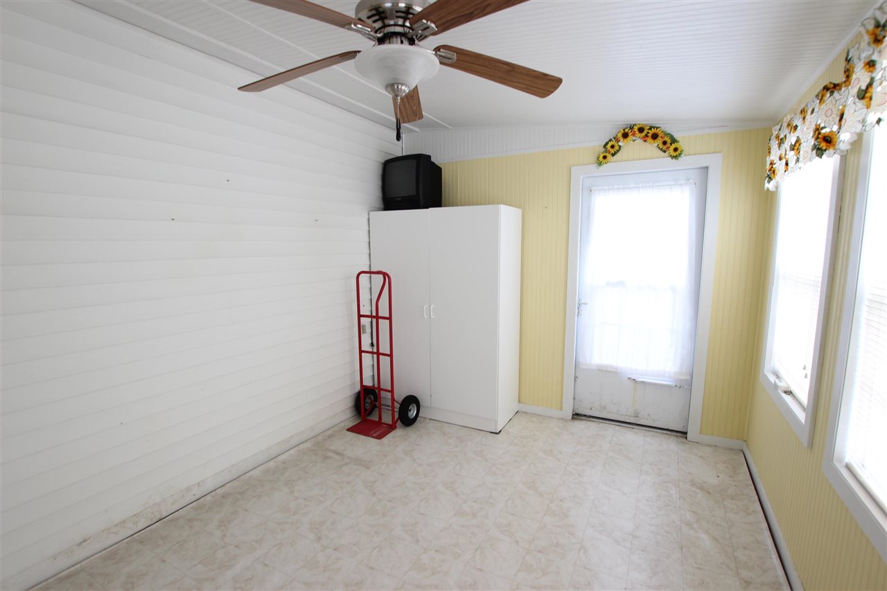 6685 M-66 Highway Unit: 138