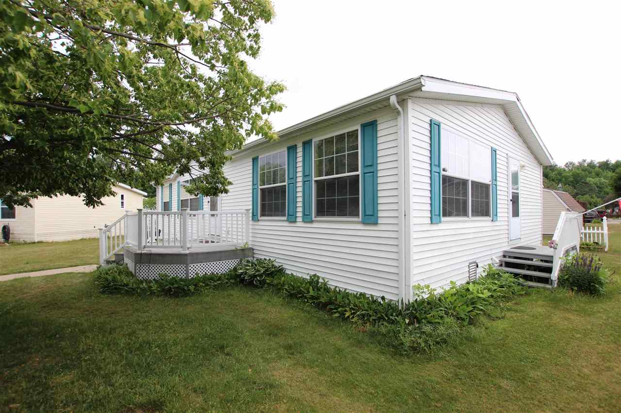 6685 M-66 Highway Unit: 138