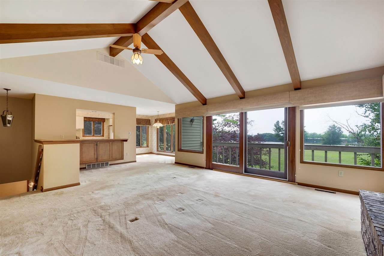 1246 Pine Tree Trail