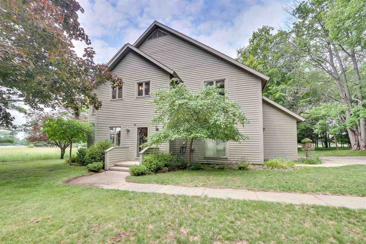 1246 Pine Tree Trail