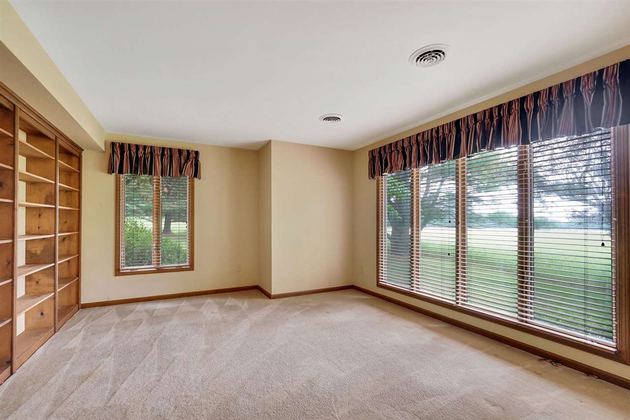 1246 Pine Tree Trail