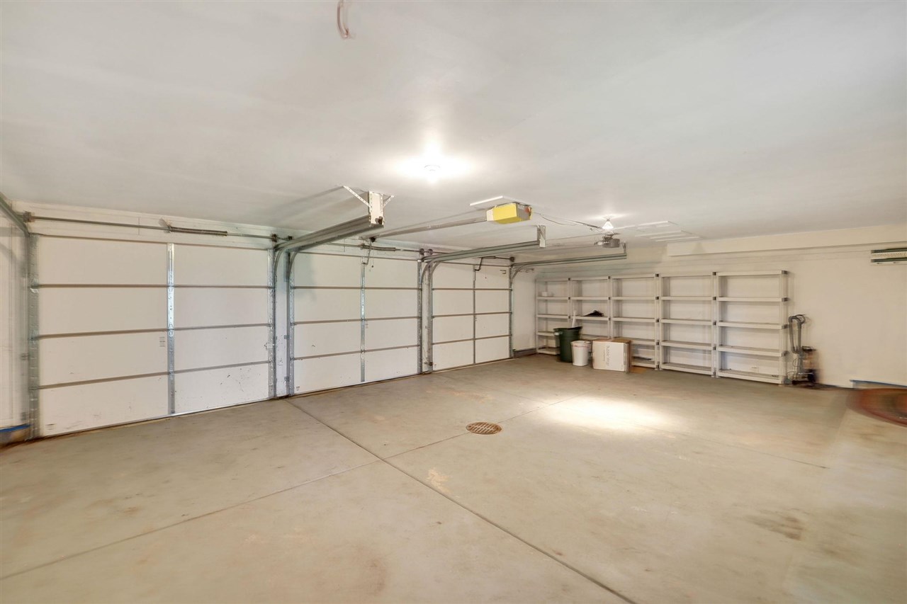 1246 Pine Tree Trail