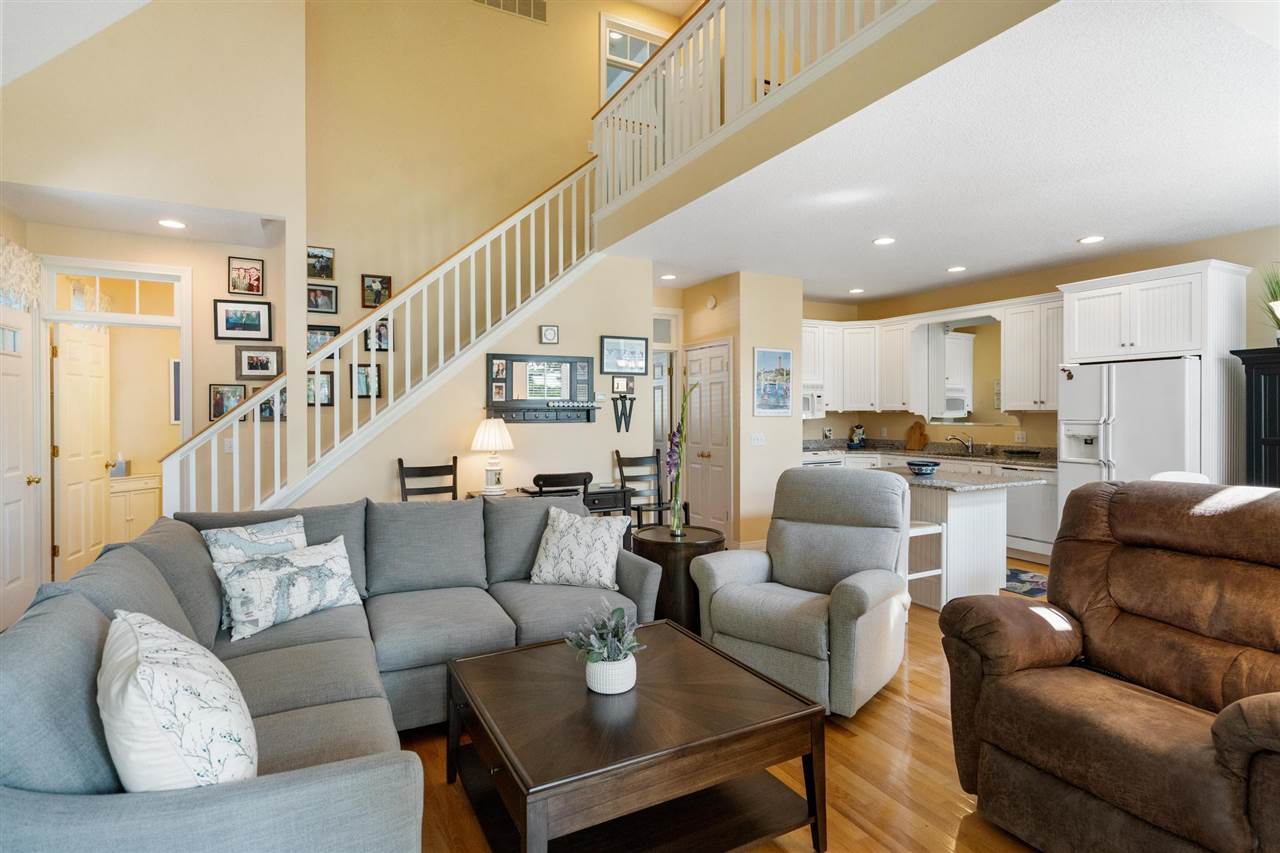 09512 Stonebrook Drive