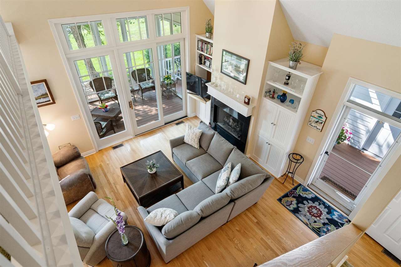 09512 Stonebrook Drive