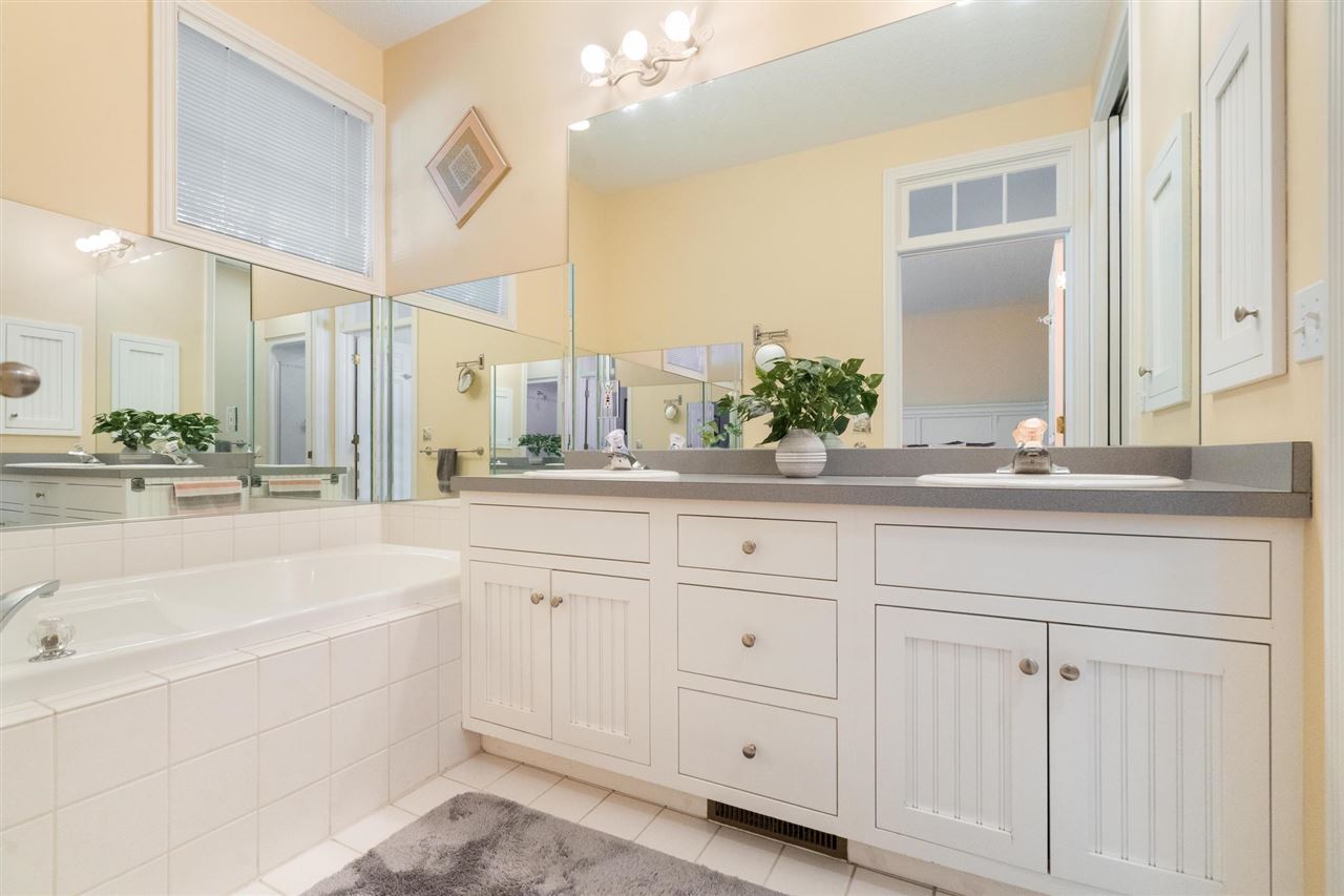 09512 Stonebrook Drive