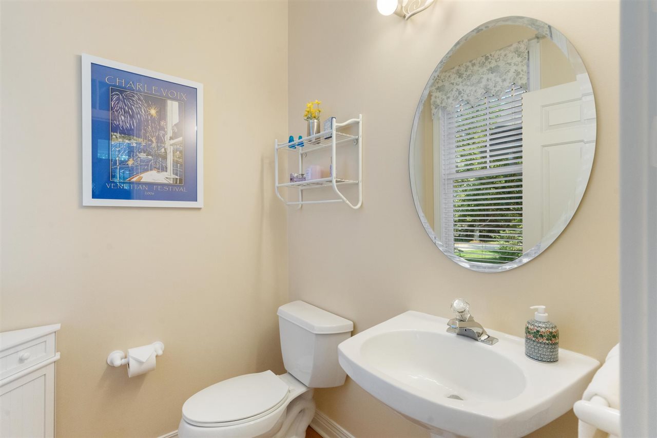 09512 Stonebrook Drive