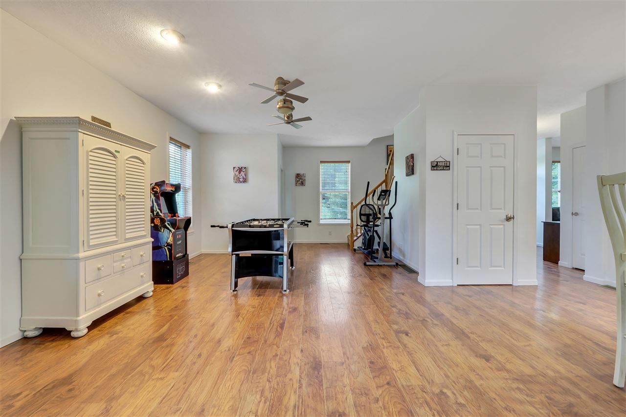 8616 Penny Lane