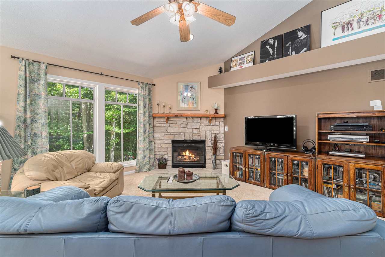 8576 Ridgeway Road