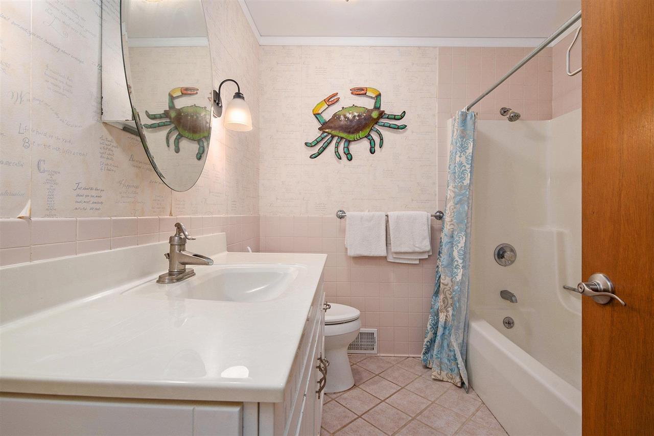 3835 Pinehurst Shores Drive