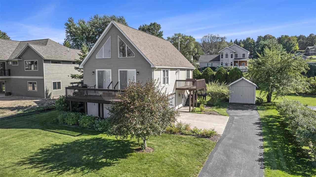 915 W Division Street