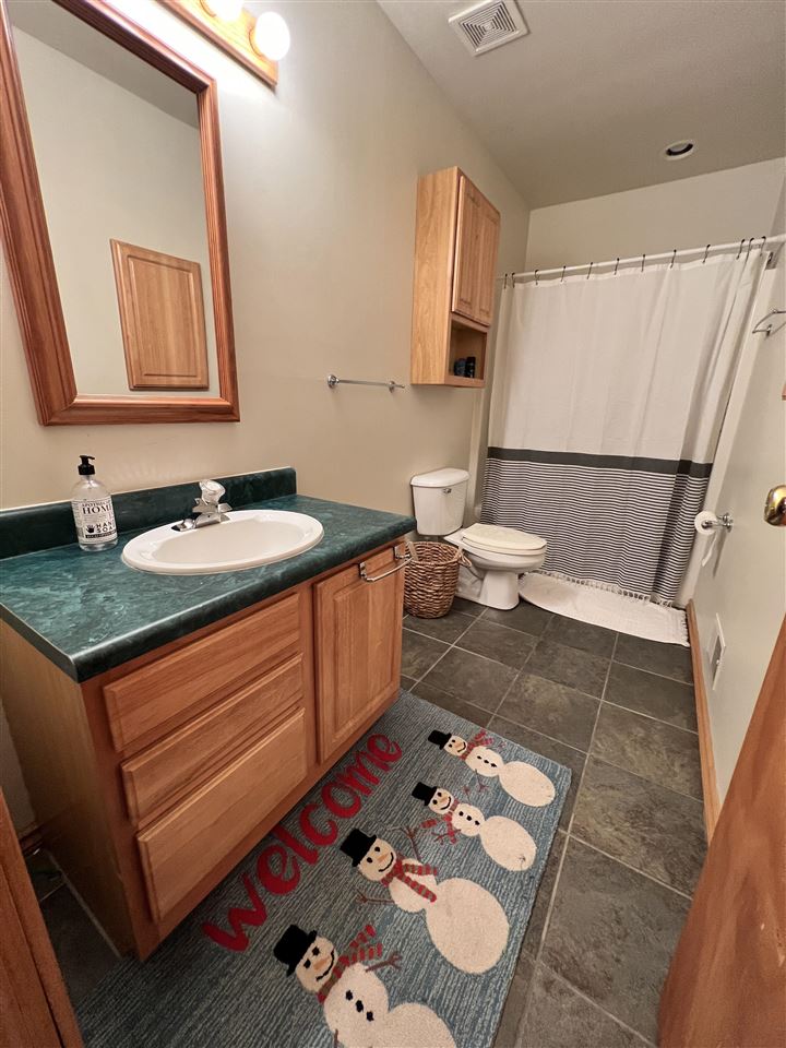 290 Highlands Pike