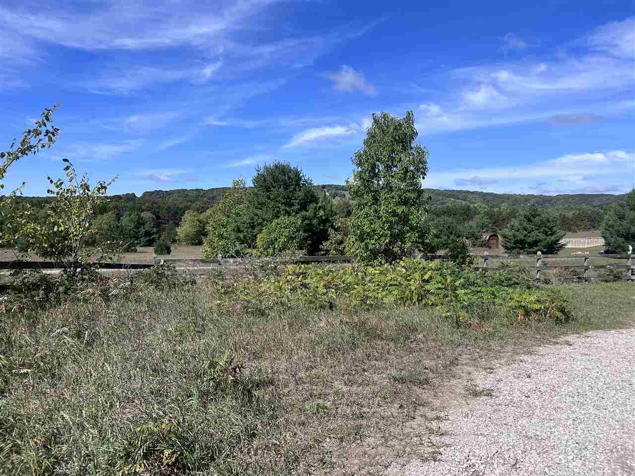 290 Highlands Pike