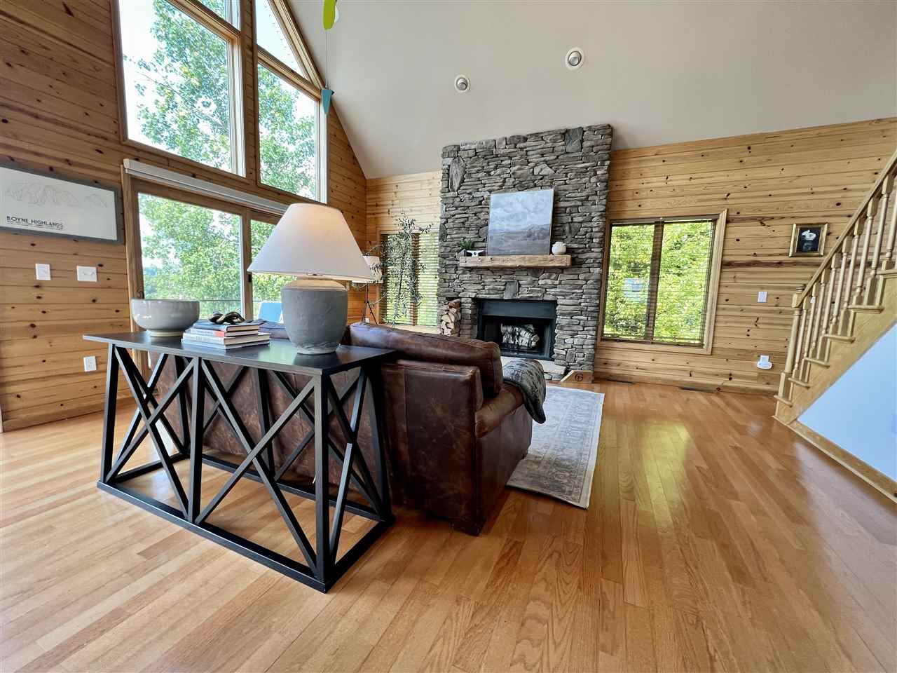 290 Highlands Pike