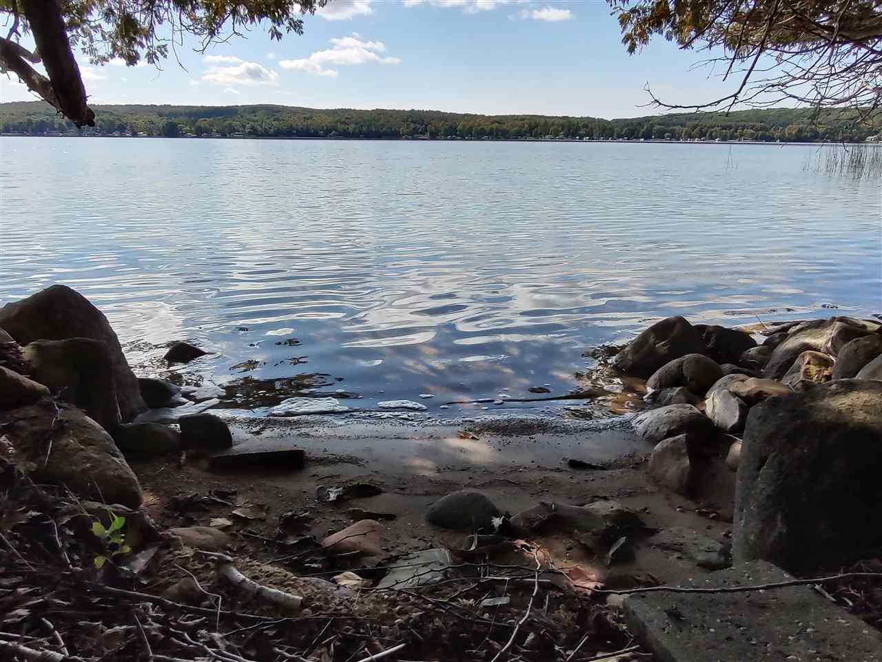 220 S Intermediate Lake Road