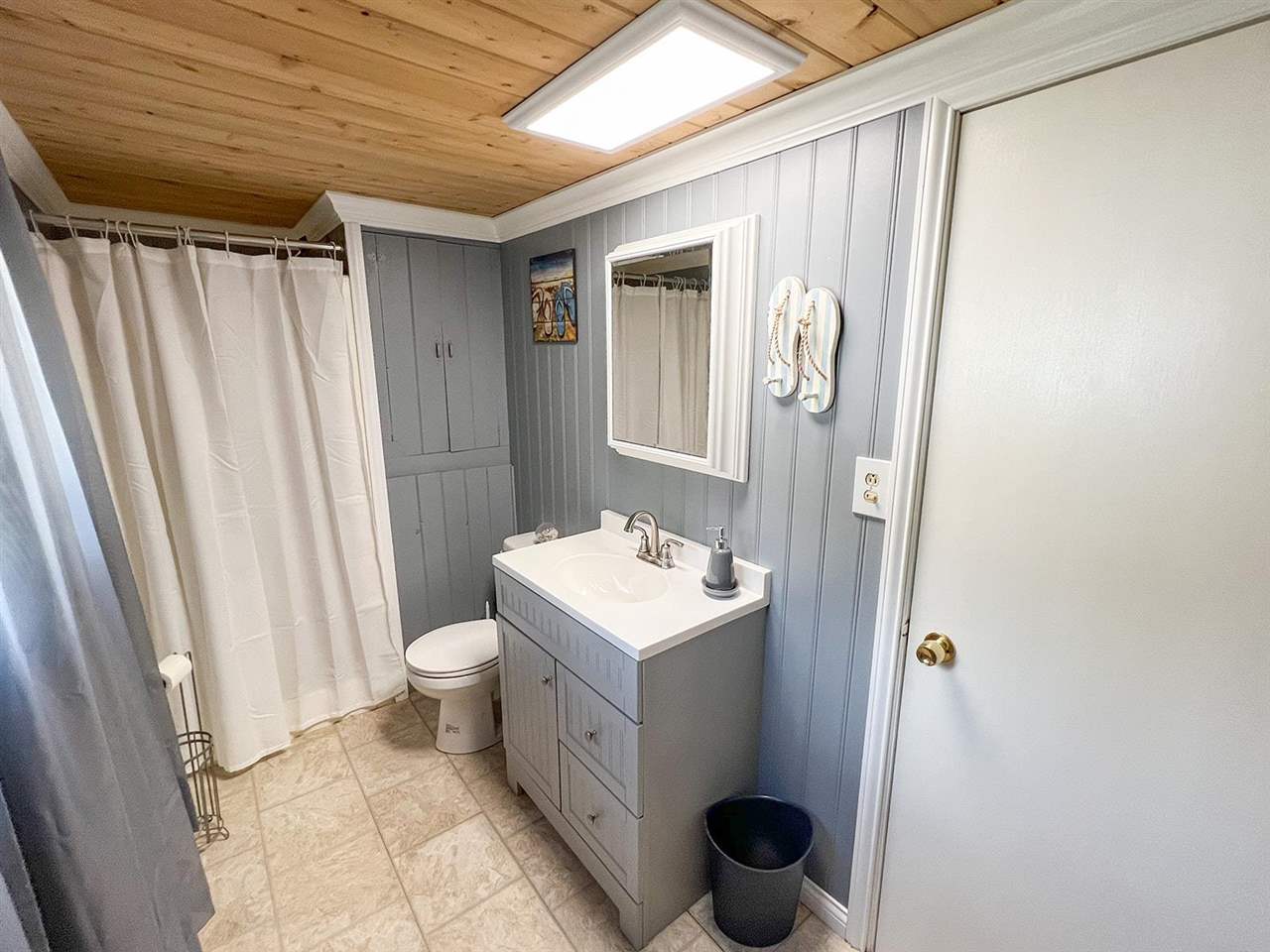 13219 North Shore Drive