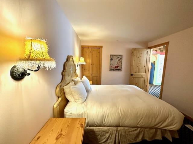 02780 Boyne Mountain Road Unit: 145 door 372