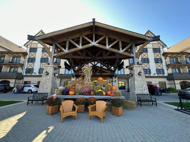 02780 Boyne Mountain Road Unit: 145 door 372