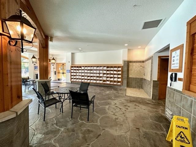 02780 Boyne Mountain Road Unit: 145 door 372