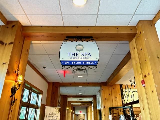 02780 Boyne Mountain Road Unit: 145 door 372