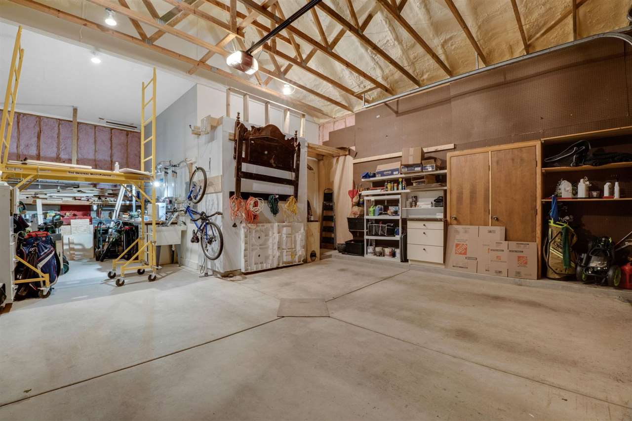 1324 Pine Tree Trail