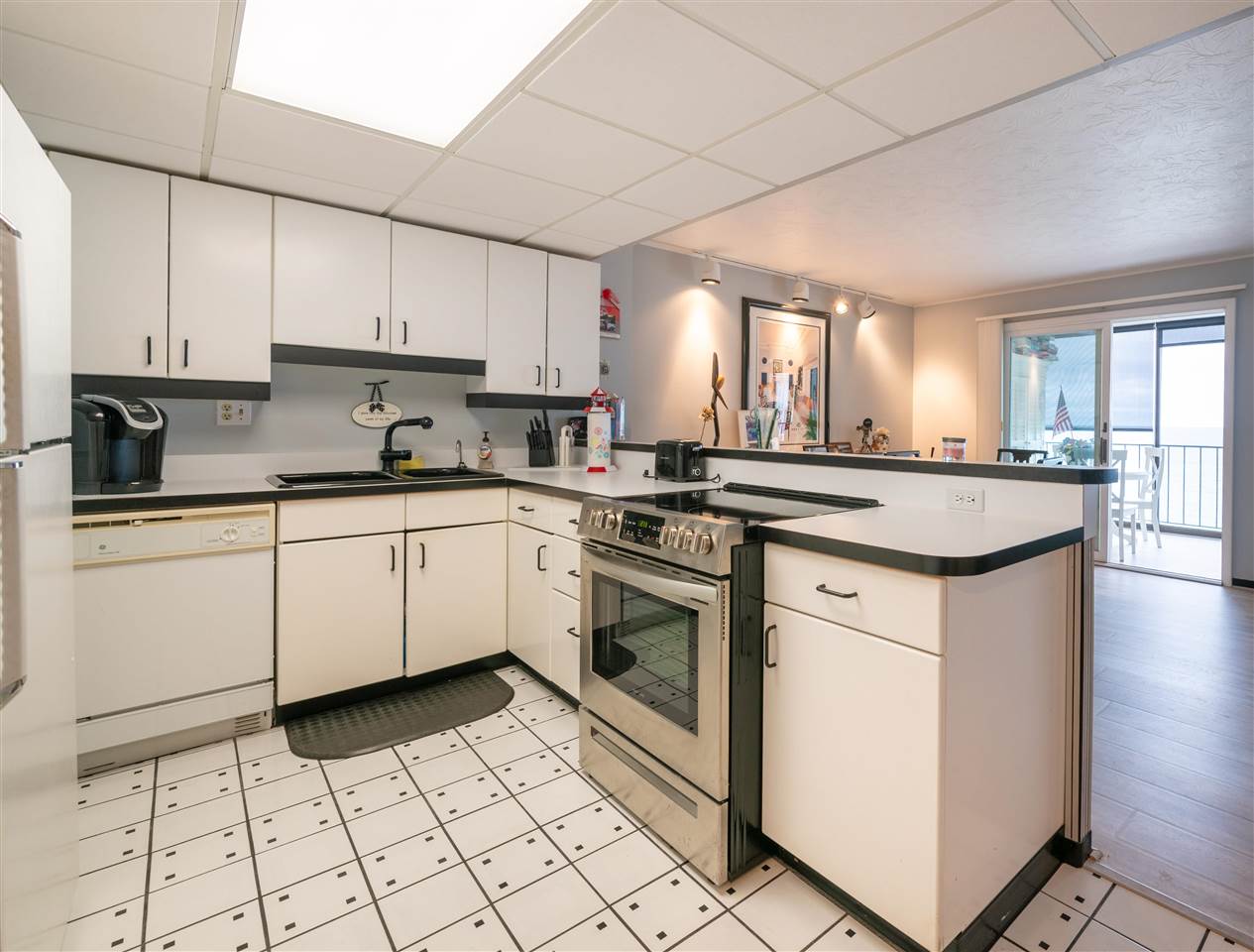 103 W Dixon Avenue Unit: 507