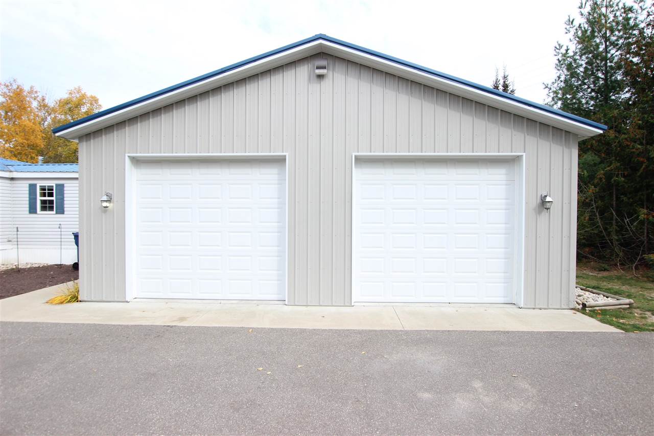 06007 S US-31 Highway