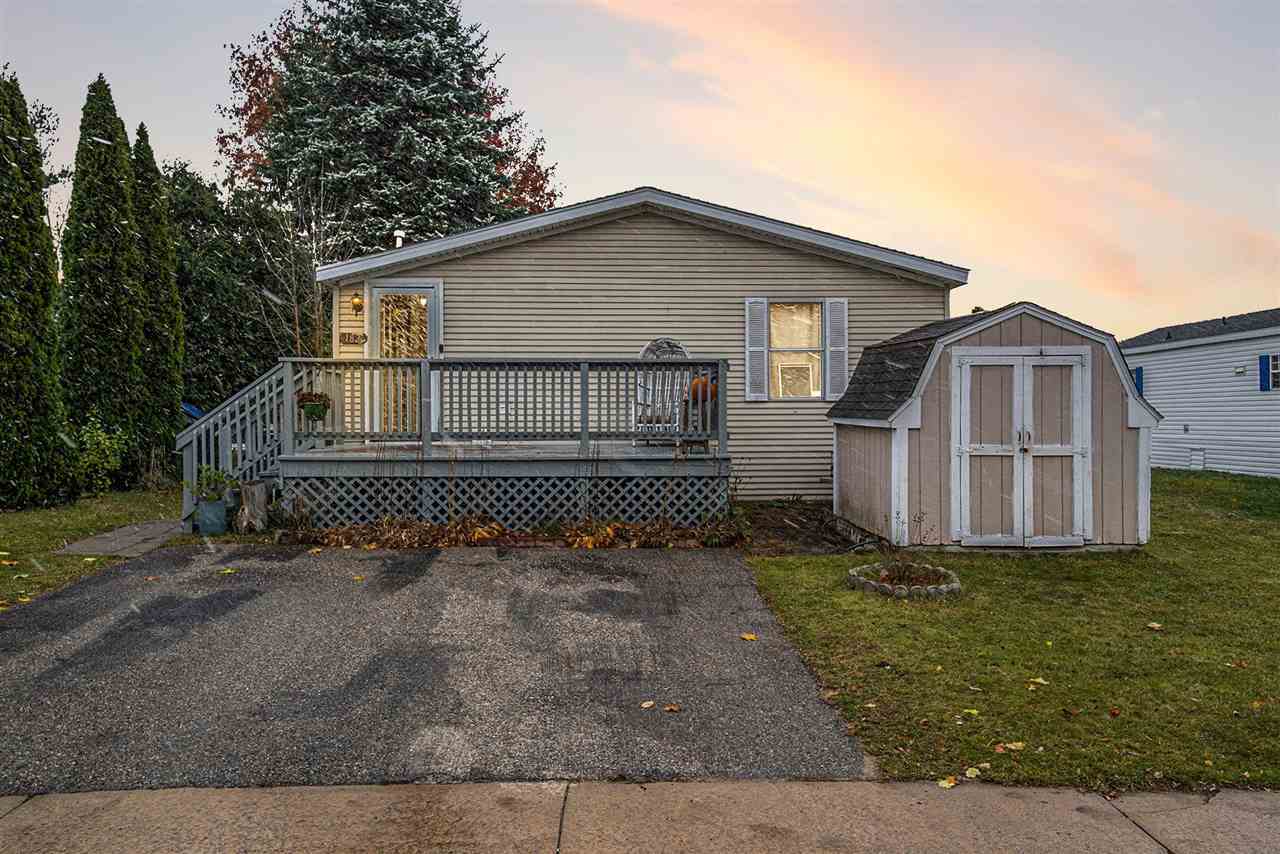 6685 N M-66 Unit: 182