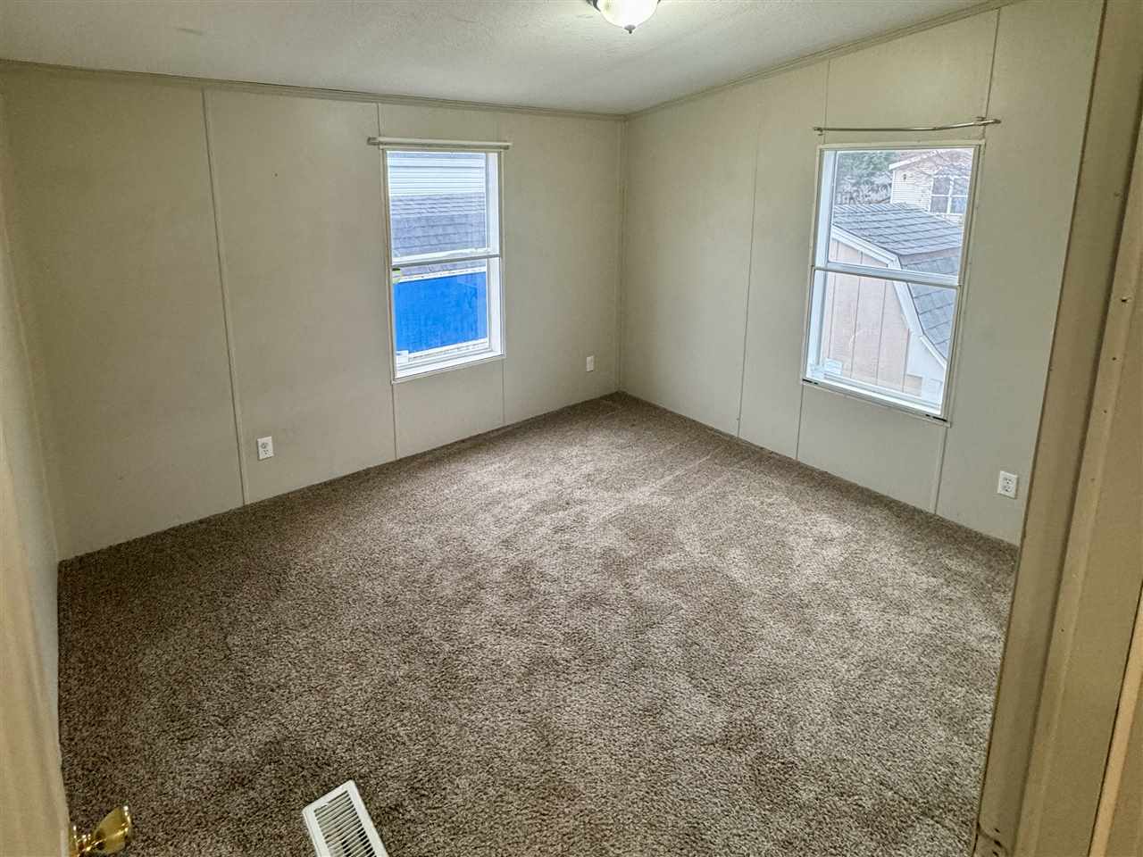 6685 N M-66 Unit: 182