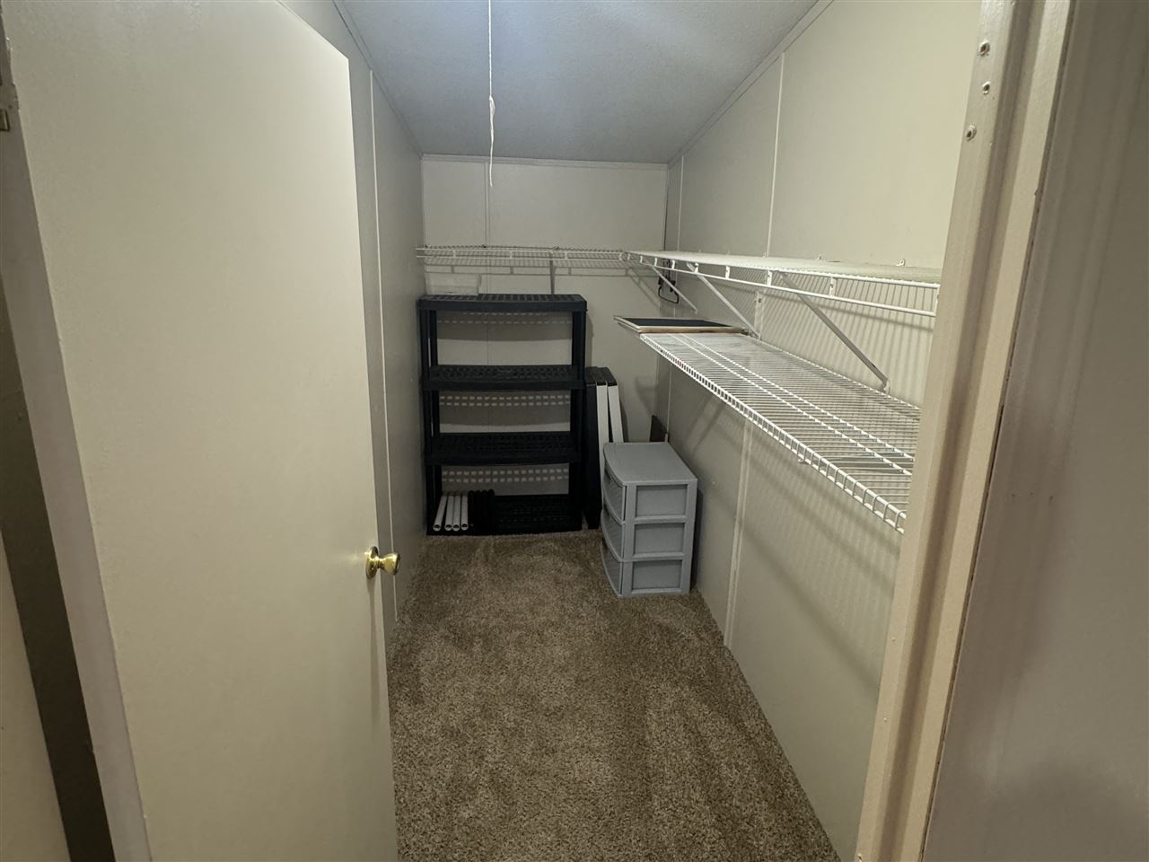 6685 N M-66 Unit: 182