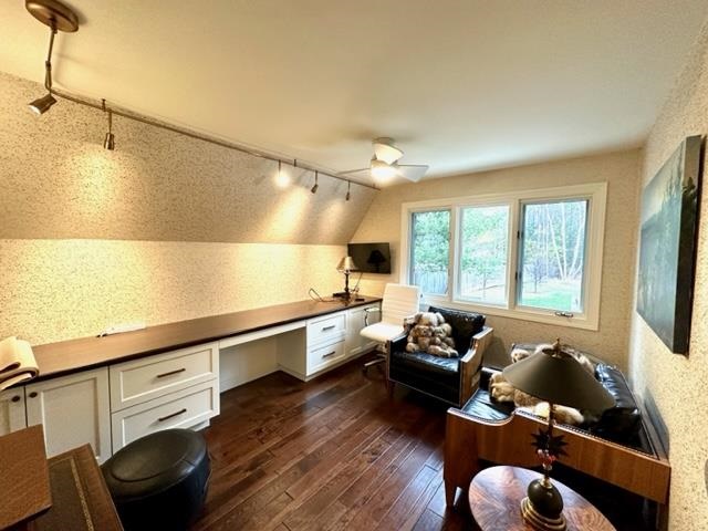 04143 N Concorde Road
