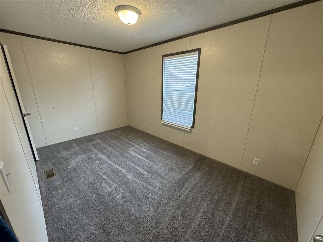 526 N Lake Street Unit: Lot 159