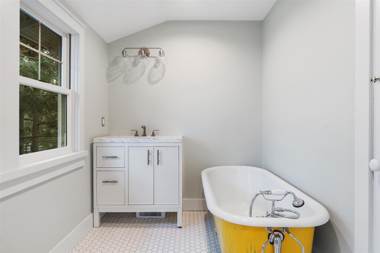 102 Eagle Drive Unit: & 203 Chicago Ave