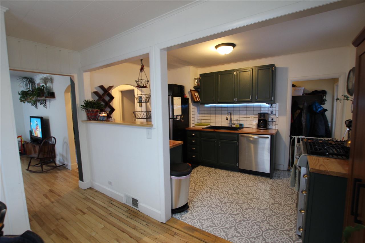 208 E Upright Avenue