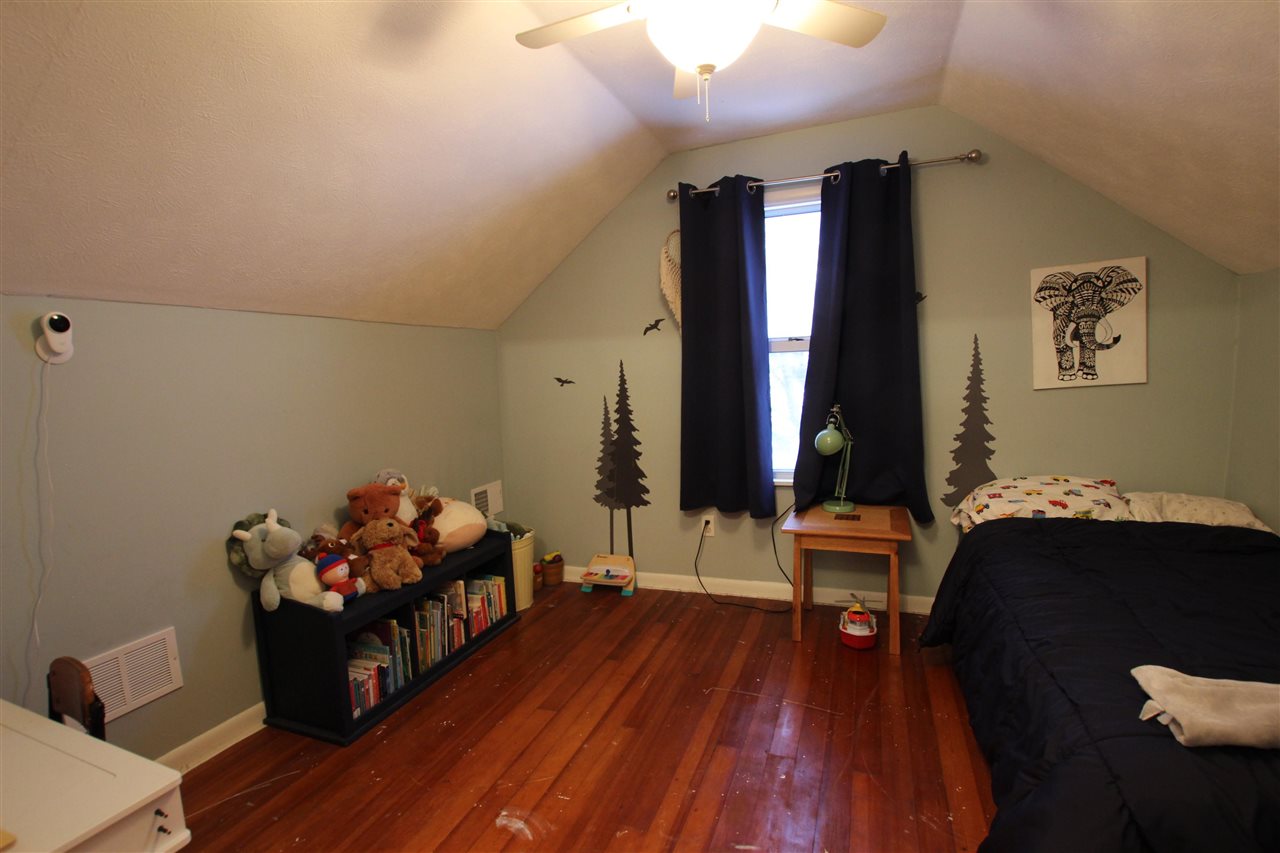 208 E Upright Avenue